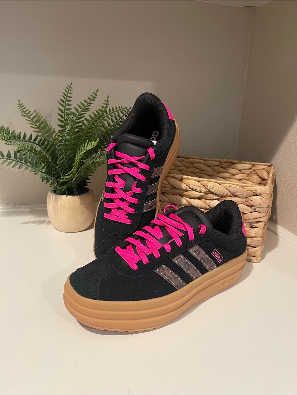adidas Kids Black Sneakers with Hot Pink Laces and Gum Sole